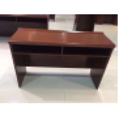 條桌